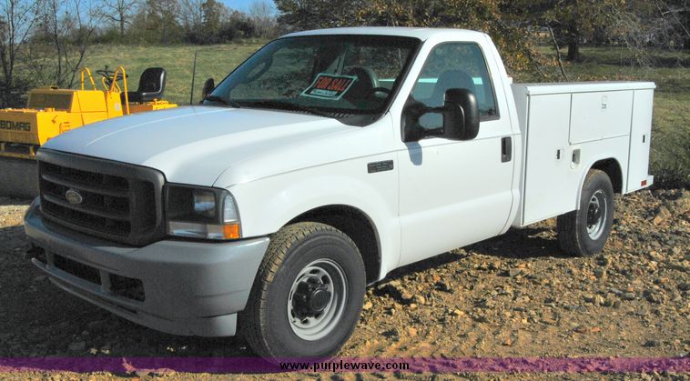 2003 Ford F250 Super Duty pickup - 6026