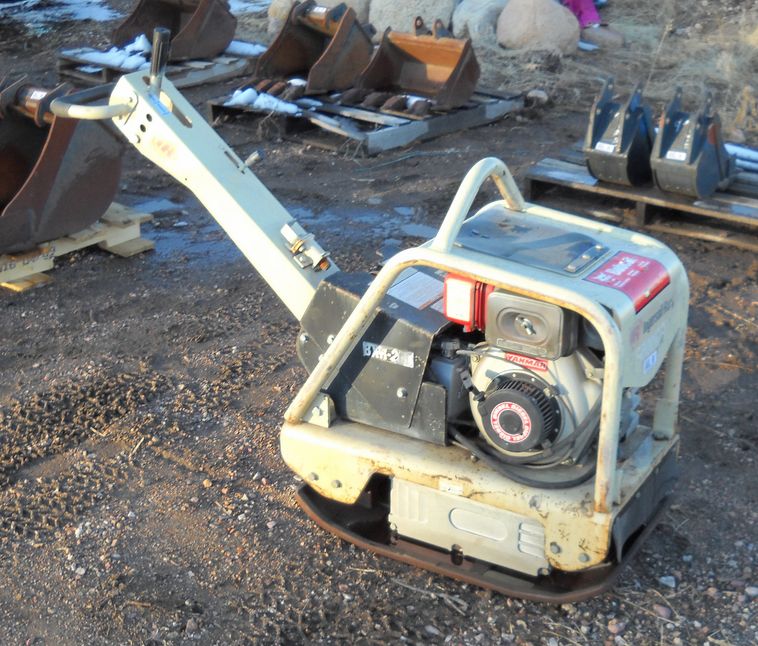 2001 Ingersoll Rand BXF-200 walk behind vibratory packer - 3618