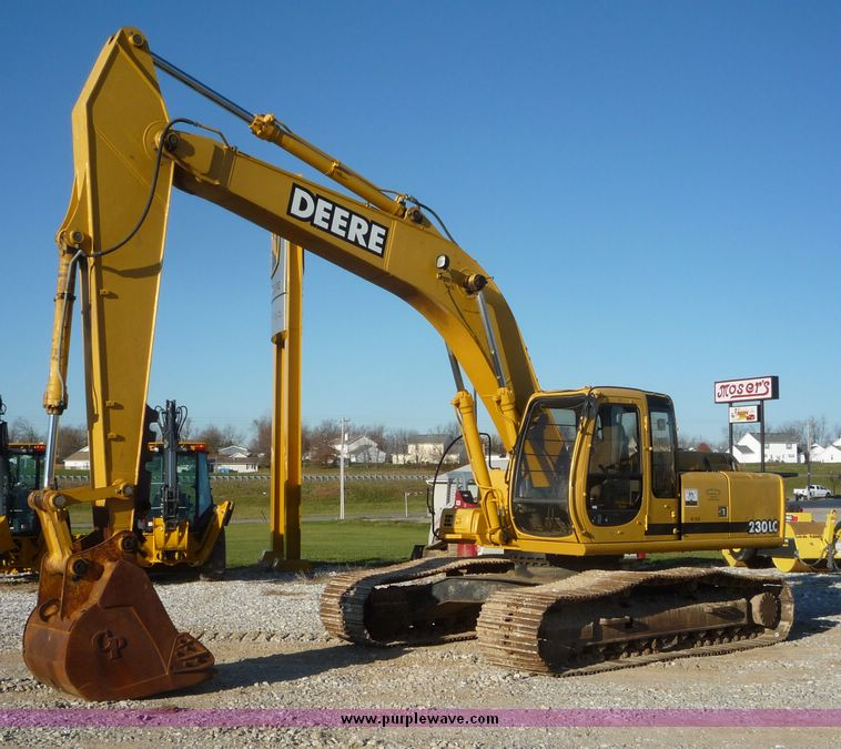2000 John Deere 230LC excavator - 5061