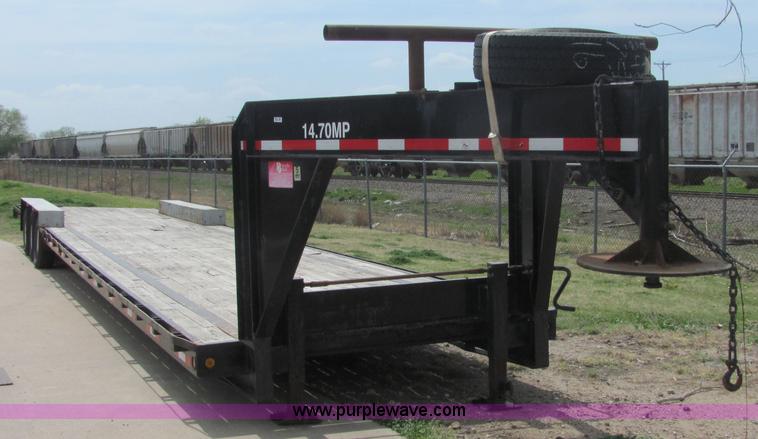 2004 Neville Built low boy trailer - 9049
