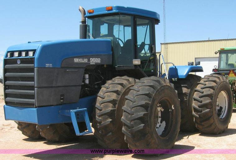 1997 New Holland 9682 tractor - 6939