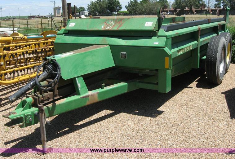 John Deere 785 manure spreader - 6943