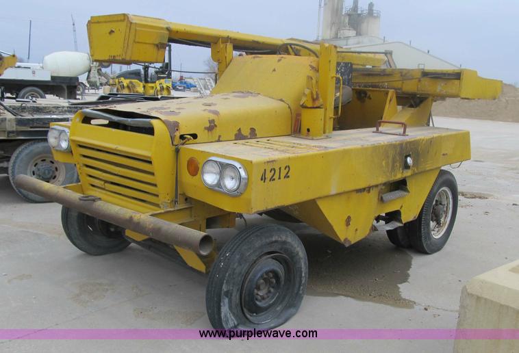 1992 GMC MH42A Hydra-hammer - 3598