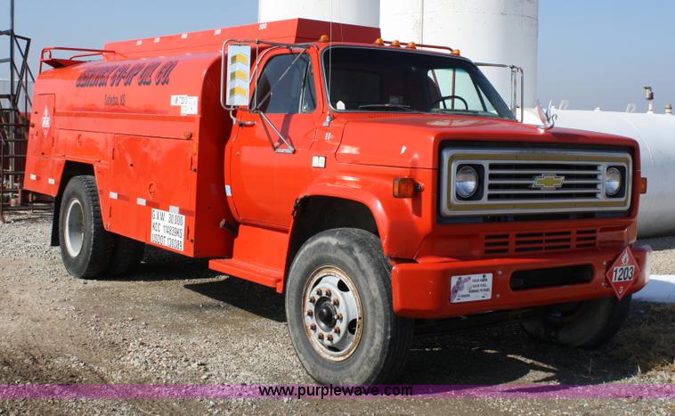 1984 Chevrolet 70 fuel delivery truck - 4973