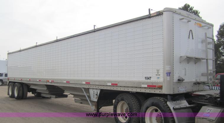 1992 Wilson DWH-200 43' hopper trailer - 3066