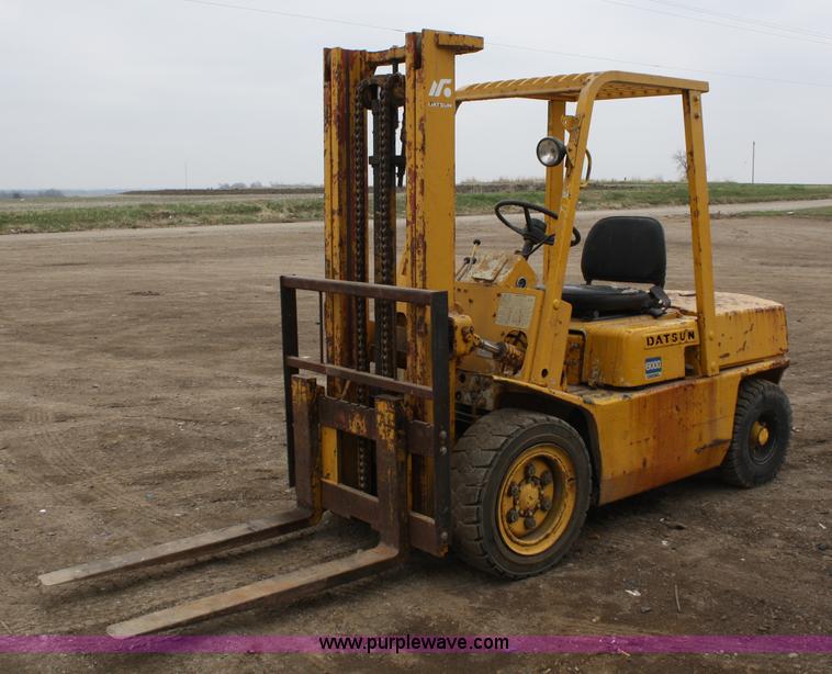 Datsun 6000 forklift - 5096