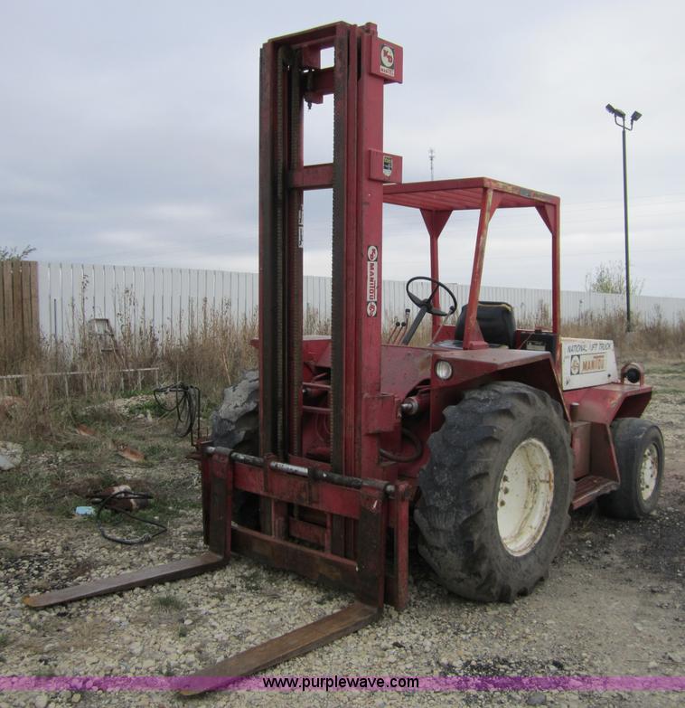 1988 Manitou rough terrain forklift - 4379