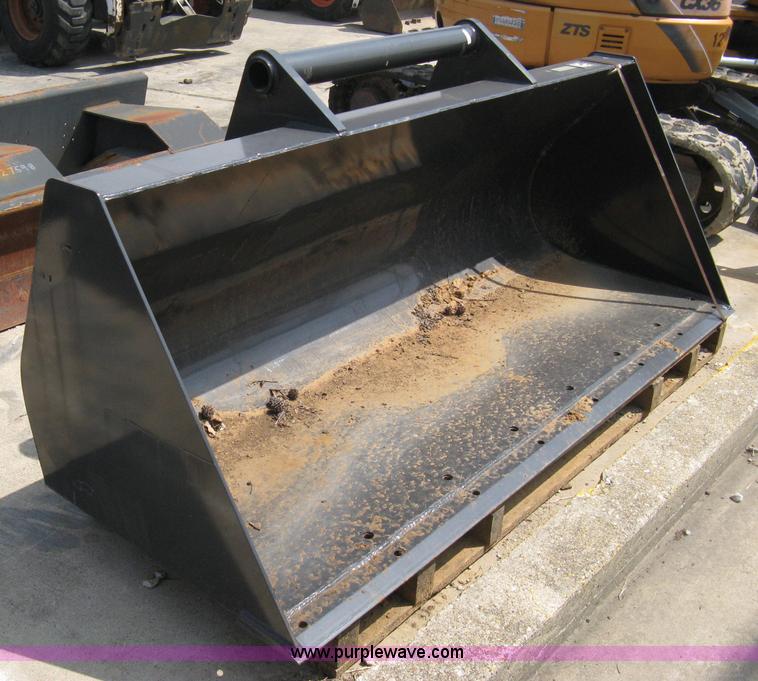 Bobcat V518 GP bucket - 8150