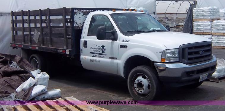 2004 Ford F450 flatbed truck - 1000