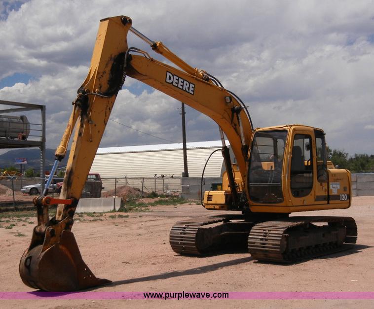 1999 John Deere 120 excavator - A5399