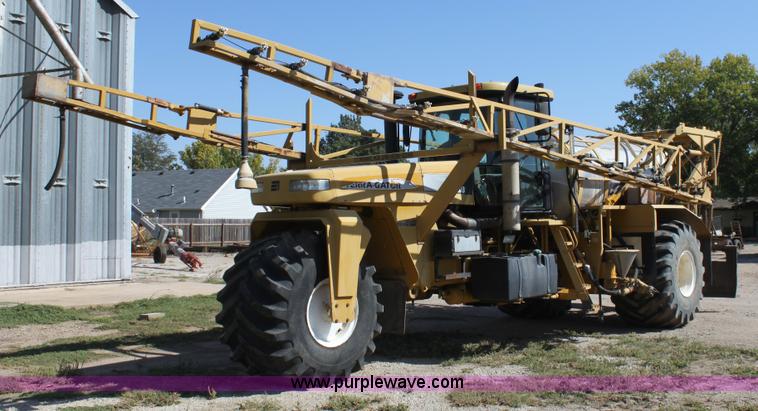 2000 Terra Gator 6103 sprayer - A2929