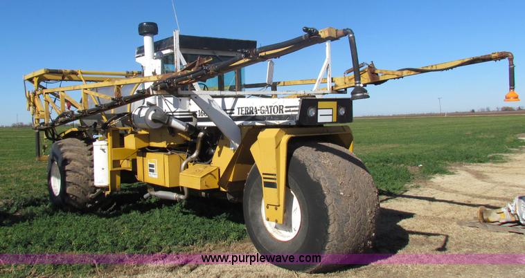 1980 Terra Gator 1603 self propelled sprayer - A3504