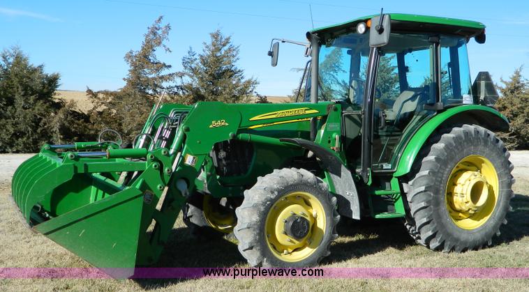 2006 John Deere 5525 MFWD tractor - D8629