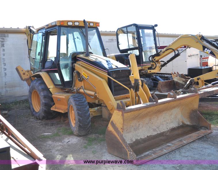 2005 Caterpillar 420D loader backhoe - A5707