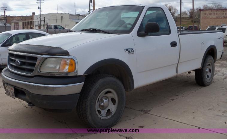 2001 Ford F150 pickup truck - A1803