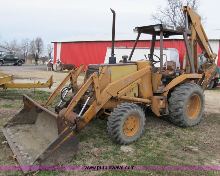 1987 Case 580 Super E loader backhoe - B2584