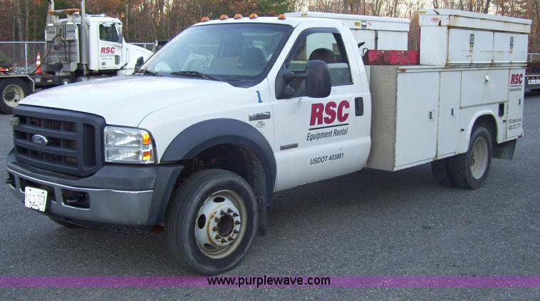 2006 Ford F550 service truck - A1880