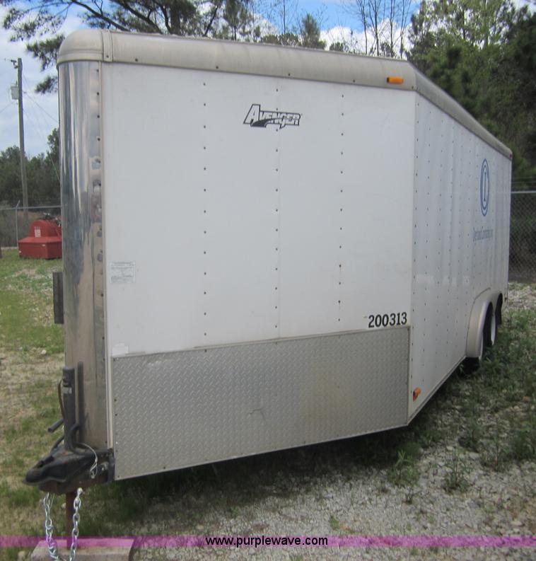 2001 Avenger V-nose trailer - B1112