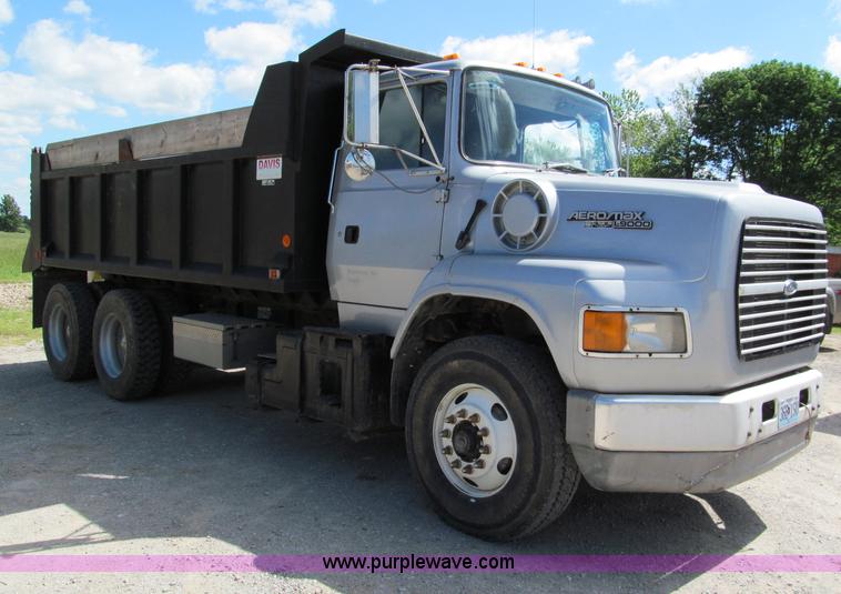 1994 Ford Aero Max L9000 dump truck - C2502