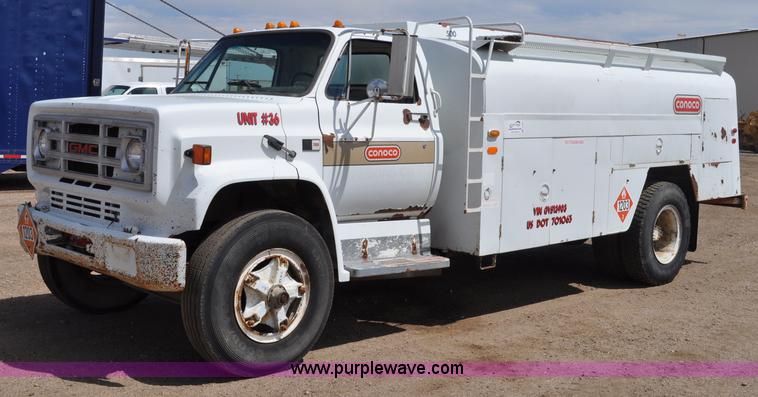 1986 GMC 7000 fuel truck - A5975