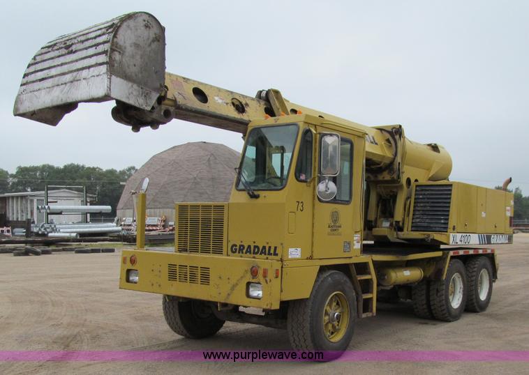 1998 Gradall XL4100 mobile hydraulic excavator - A8443