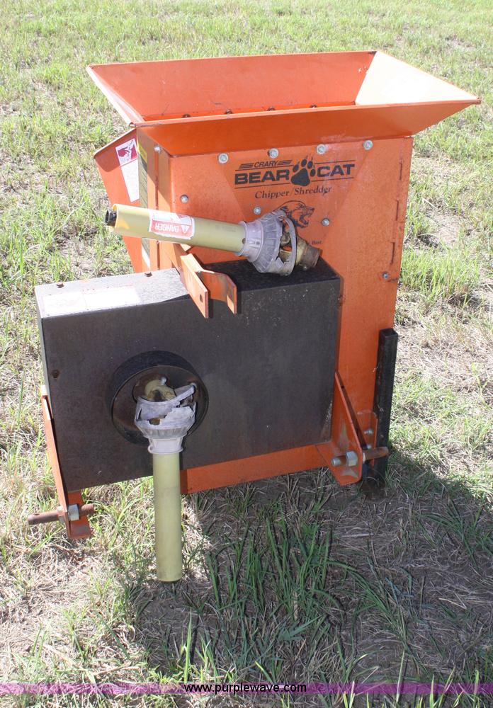 Crary BearCat chipper/shredder - B6948