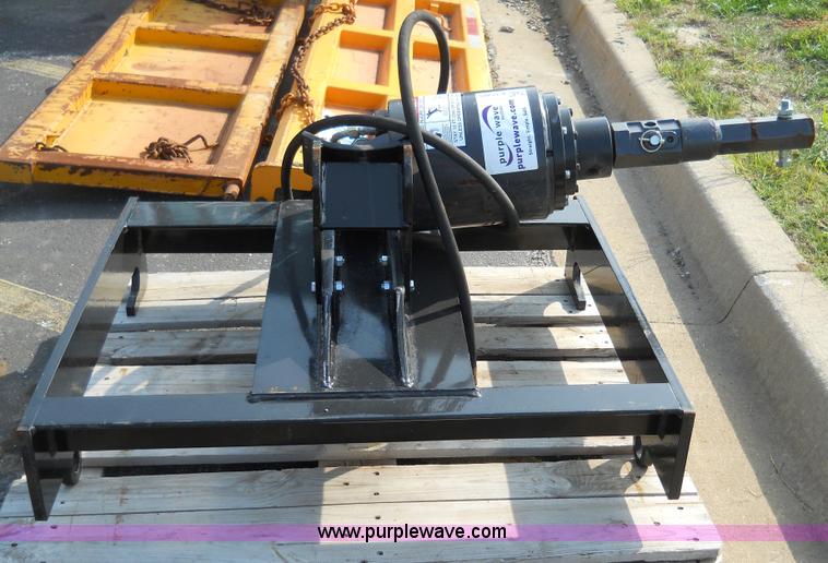 McMillen telehandler auger attachment - E5505