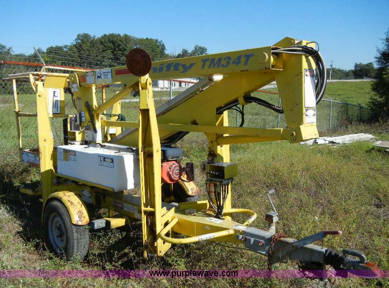 2000 Nifty-Lift 120TGE towable boom lift - F7509
