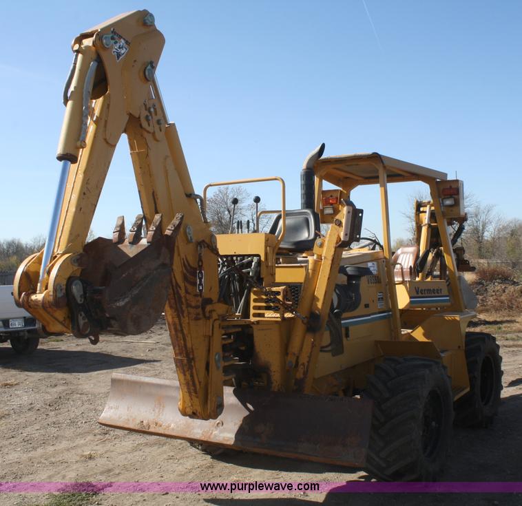 Vermeer V8550A cable plow - F2747