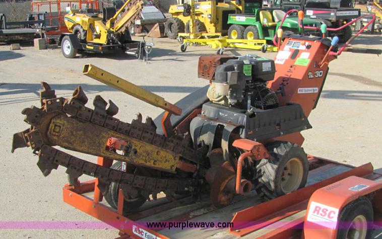 2006 Ditch Witch 1230H walk behind trencher - E2524