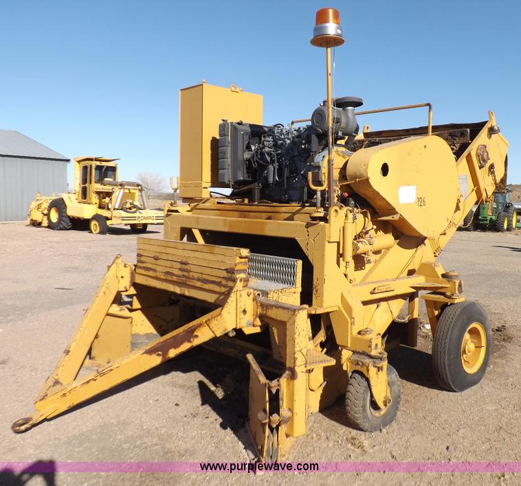 CMI Corp Windrow asphalt elevating machine - F6343