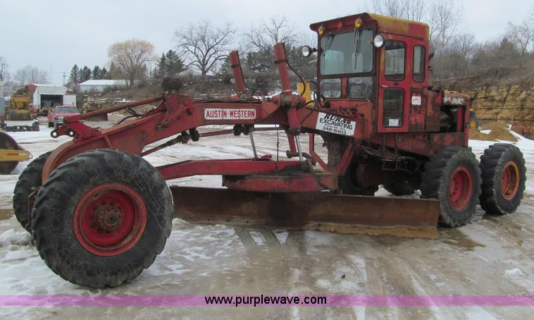 Austin Western motor grader - F5966