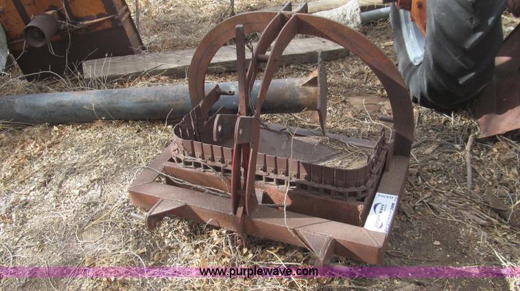 MW three point scoop - G5704