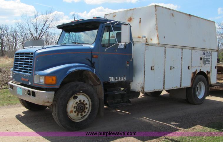 1991 International 2500 tool truck - G2964