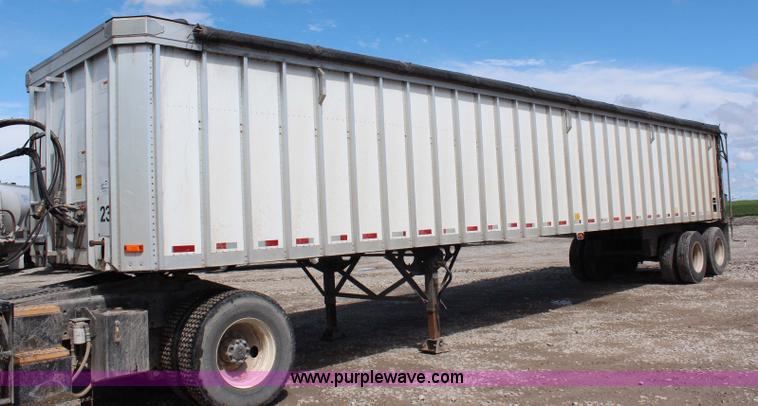 2006 Trail King 42' belt trailer - G5211