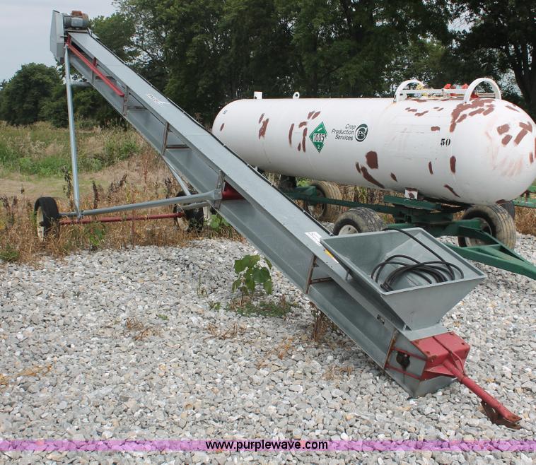 Cardinal BC10 seed conveyor - I7839