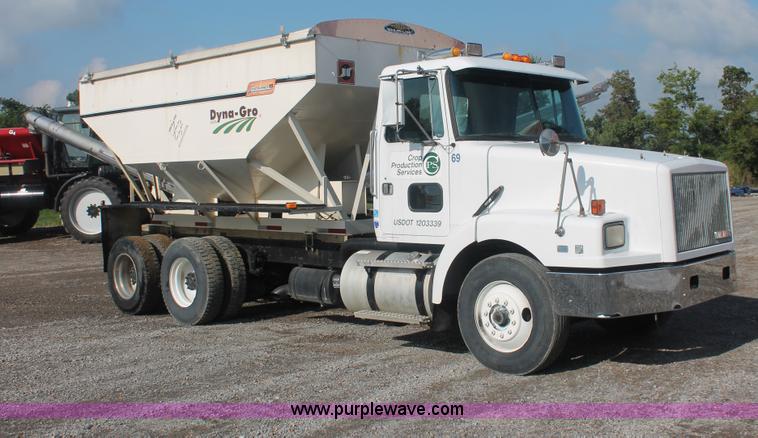 1992 Volvo WG tender truck - I7883