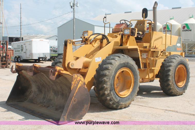 Komatsu WA180 articulated loader - I7890