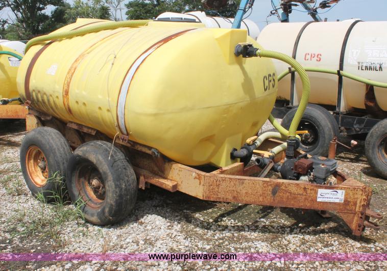 1,000 gallon liquid nurse trailer - I7926