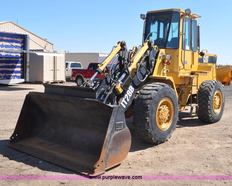 1992 Caterpillar IT28B wheel loader - G6154