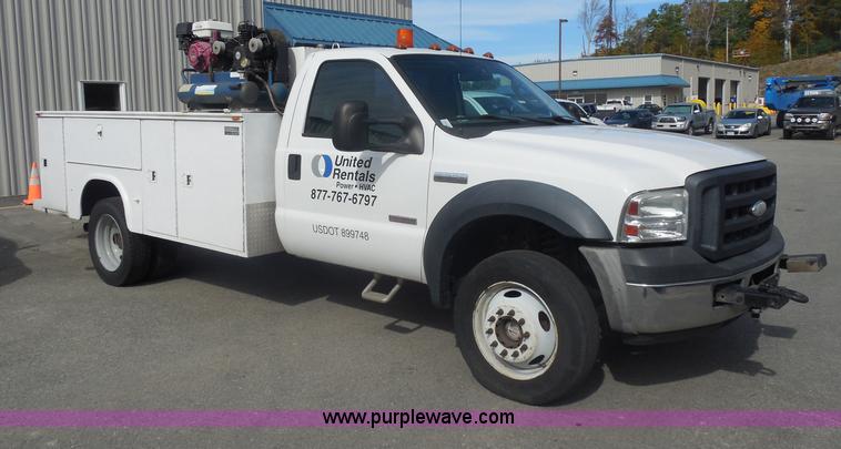 2006 Ford F550 service truck - I1317