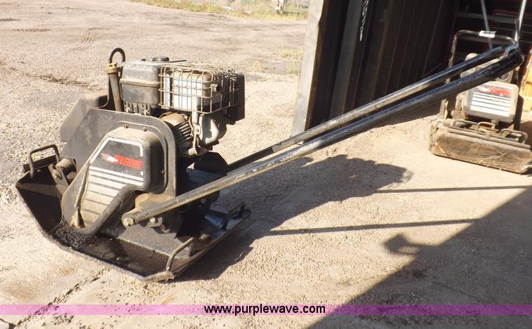 2001 Stone S38A vibrator plate compactor - I7518