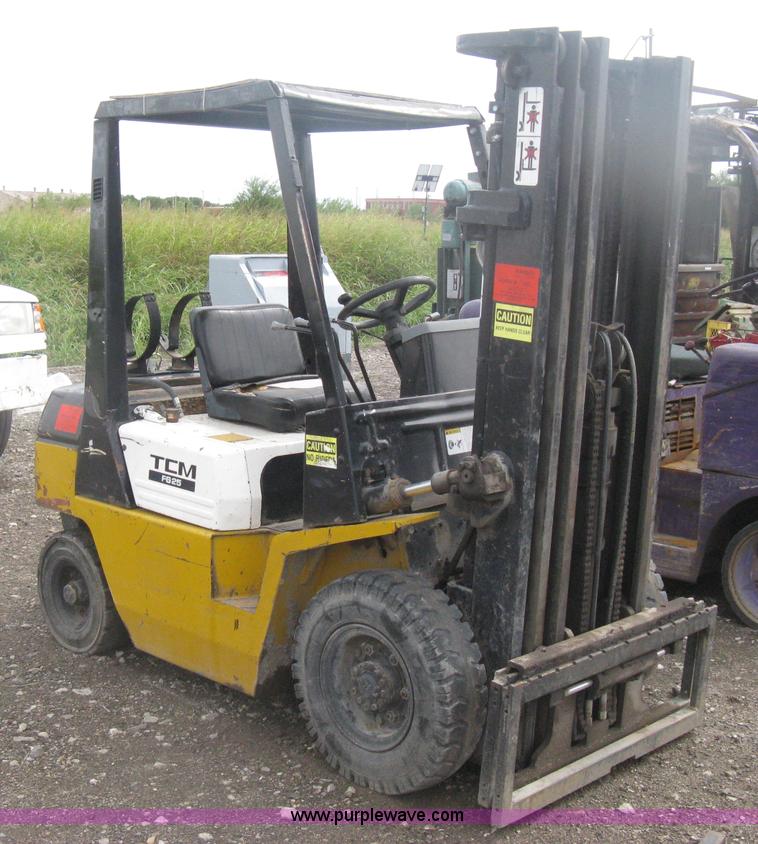 TCM FD25 forklift - H6346
