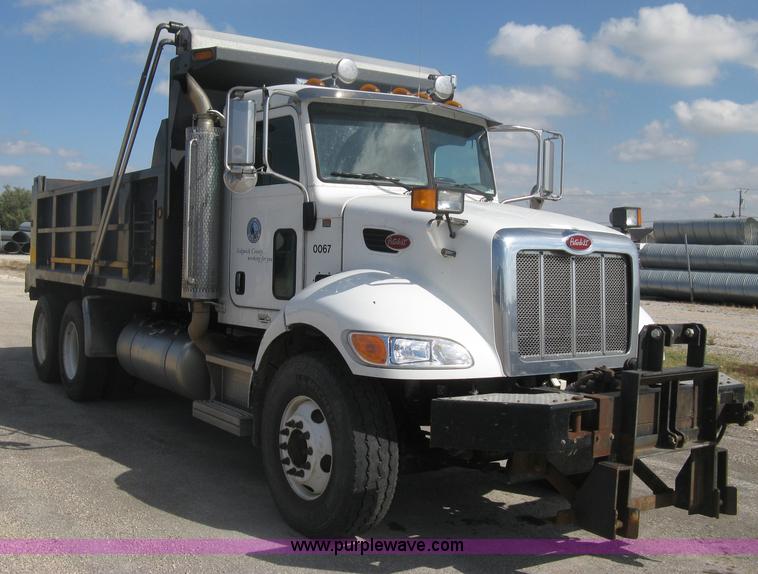 2008 Peterbilt 340 dump truck - H6269
