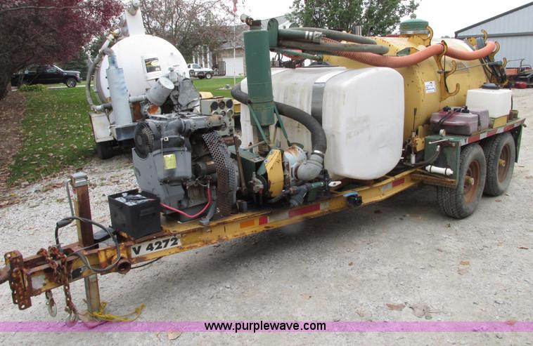1999 Ring-o-matic jet vacuum trailer - G9210