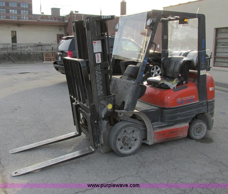 1999 Toyota 42-6FGCU25 forklift - F5460