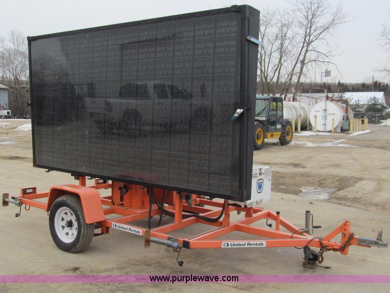 2008 Wanco WTMMB solar portable sign board - G9559