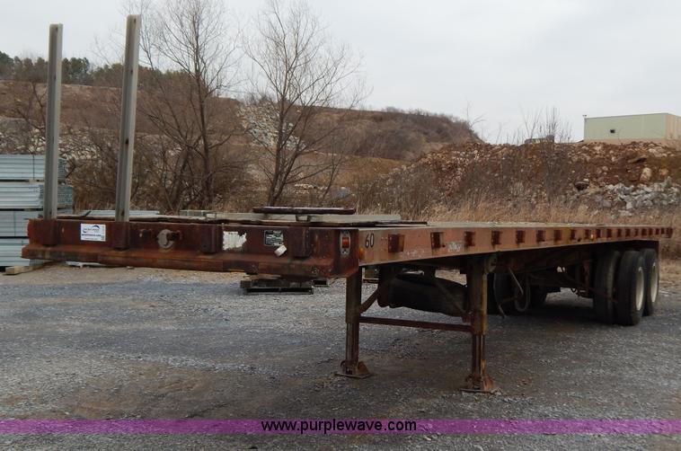 1979 Fruehauf PA-F2-40 40' flatbed trailer - I1219