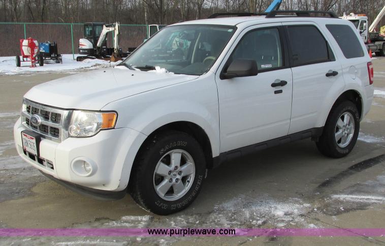 2009 Ford Escape XLT SUV - AJ9242
