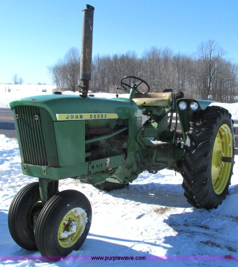 1963 John Deere 2010 tractor - G8877